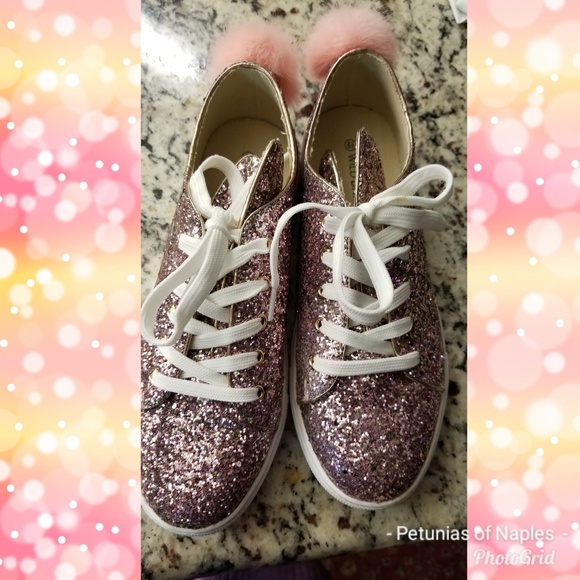Wild Diva Shoes - Pink Glitter Bunny Tennis